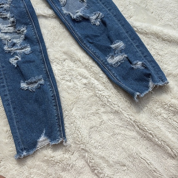 American Eagle Distressed Stretch Skinny Jeans Size 0 Short | Raw Hem Y2K Denim - Picture 5 of 11